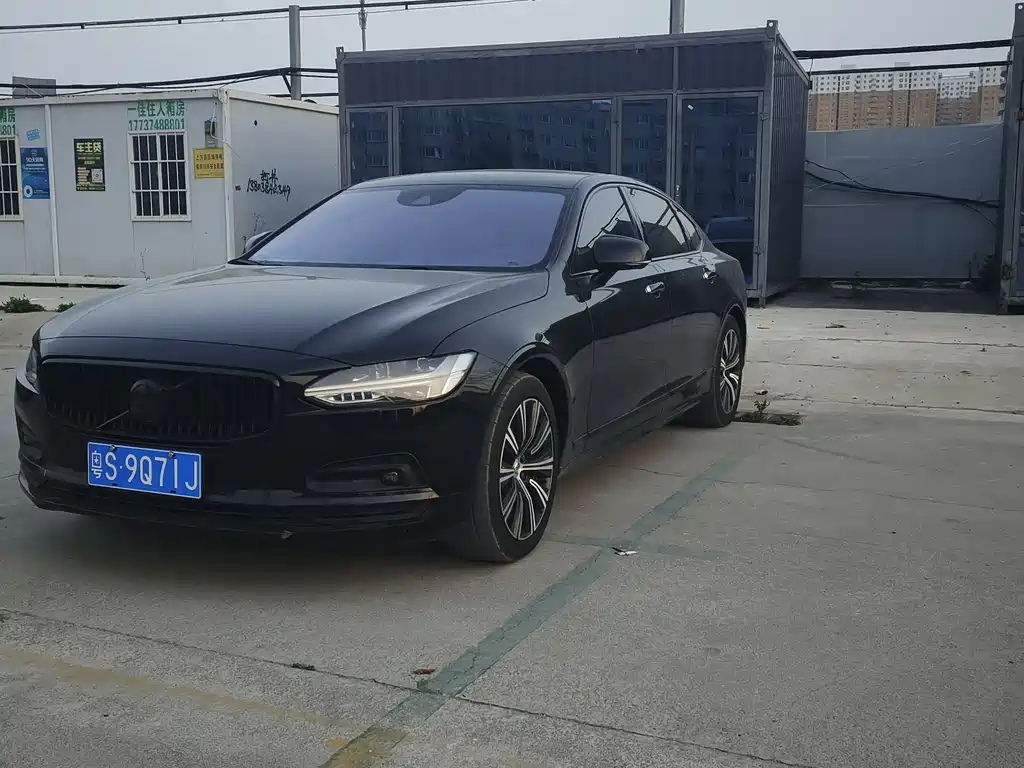 Volvo S90 2021