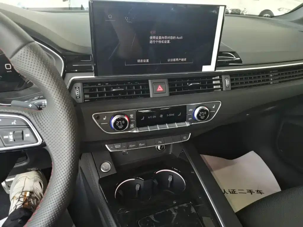 Audi A4L — миниатюра 13