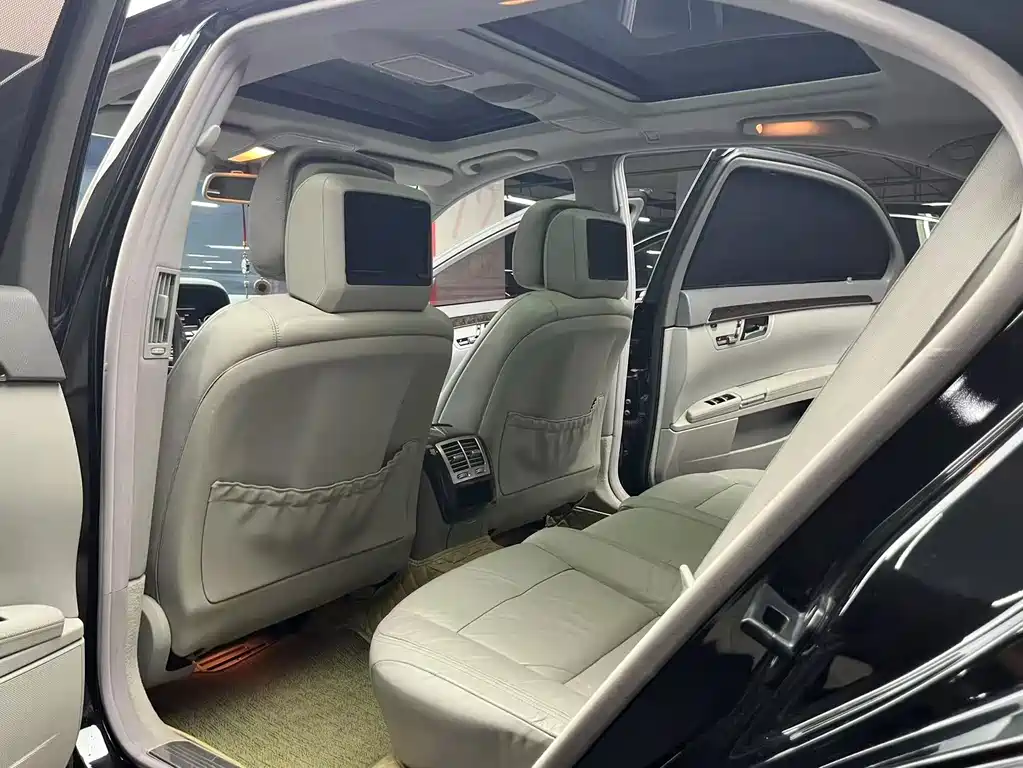 Mercedes-Benz S-Class — миниатюра 20