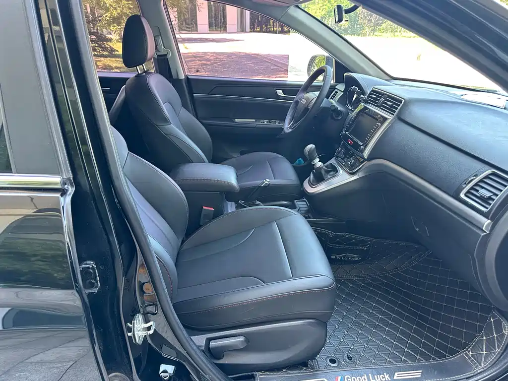Haval M6 2019 1.5T MT Elite V