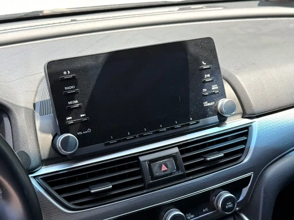 Honda Accord — миниатюра 15