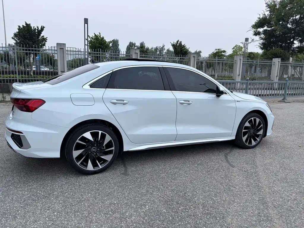 Audi A3 2022 A3L Limousine 35 TFSI Fashion Sport