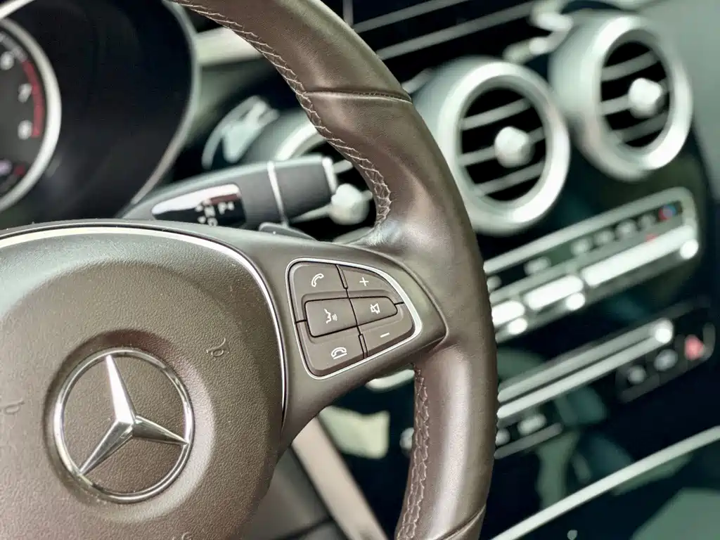 Mercedes-Benz GLC — миниатюра 25