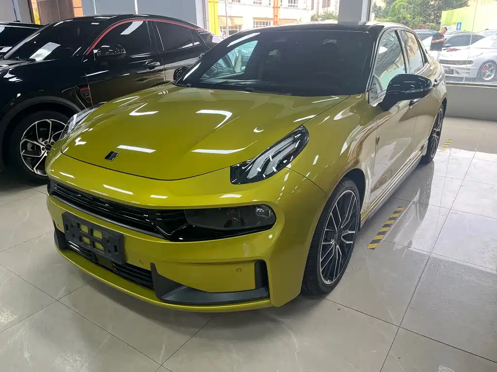 Lynk & Co 03 2021