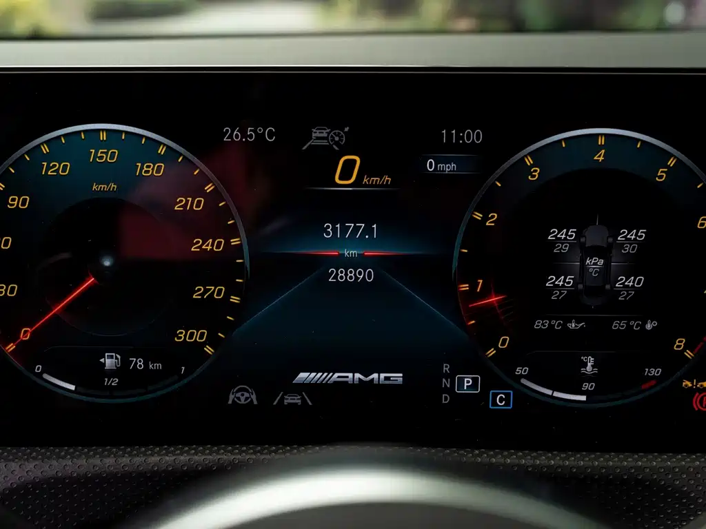 Mercedes-Benz CLA AMG — миниатюра 8