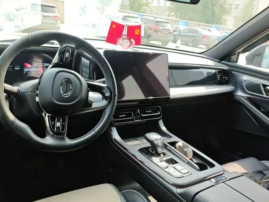 GAC Motor Trumpchi GS8 — миниатюра 7