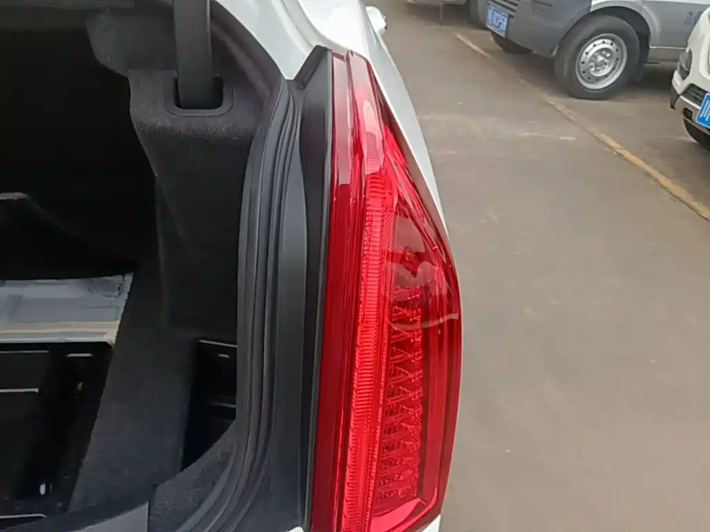 Cadillac ATS-L — миниатюра 8
