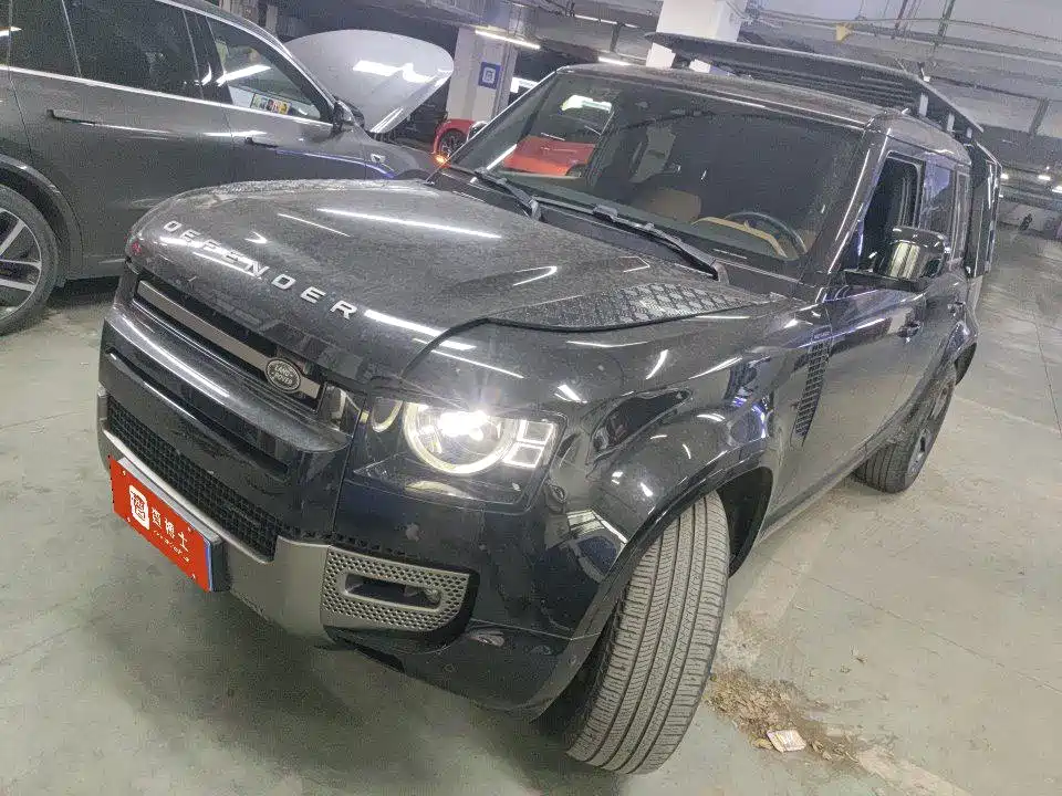2023 Land Rover Defender - zdjęcie 1 z 9