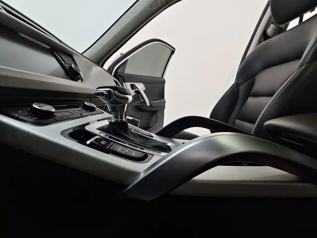 Geely Boyue — миниатюра 12