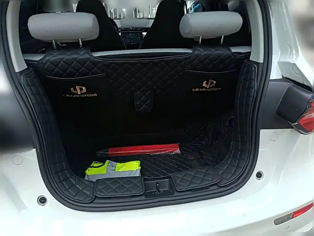 Leapmotor Leapmotor T03 — миниатюра 24
