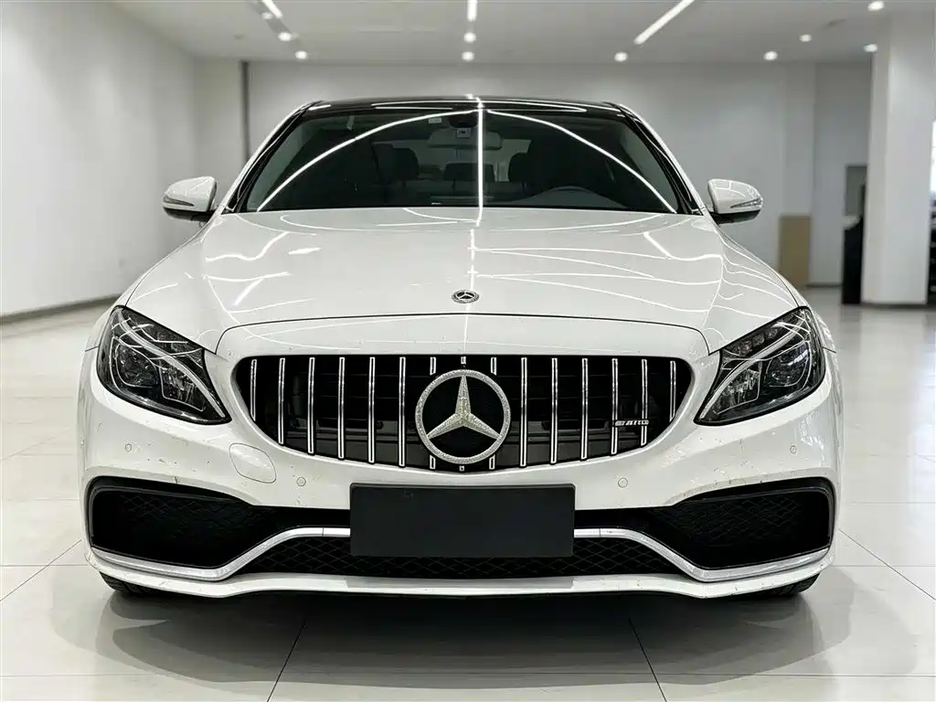Mercedes-Benz C-Class — миниатюра 2