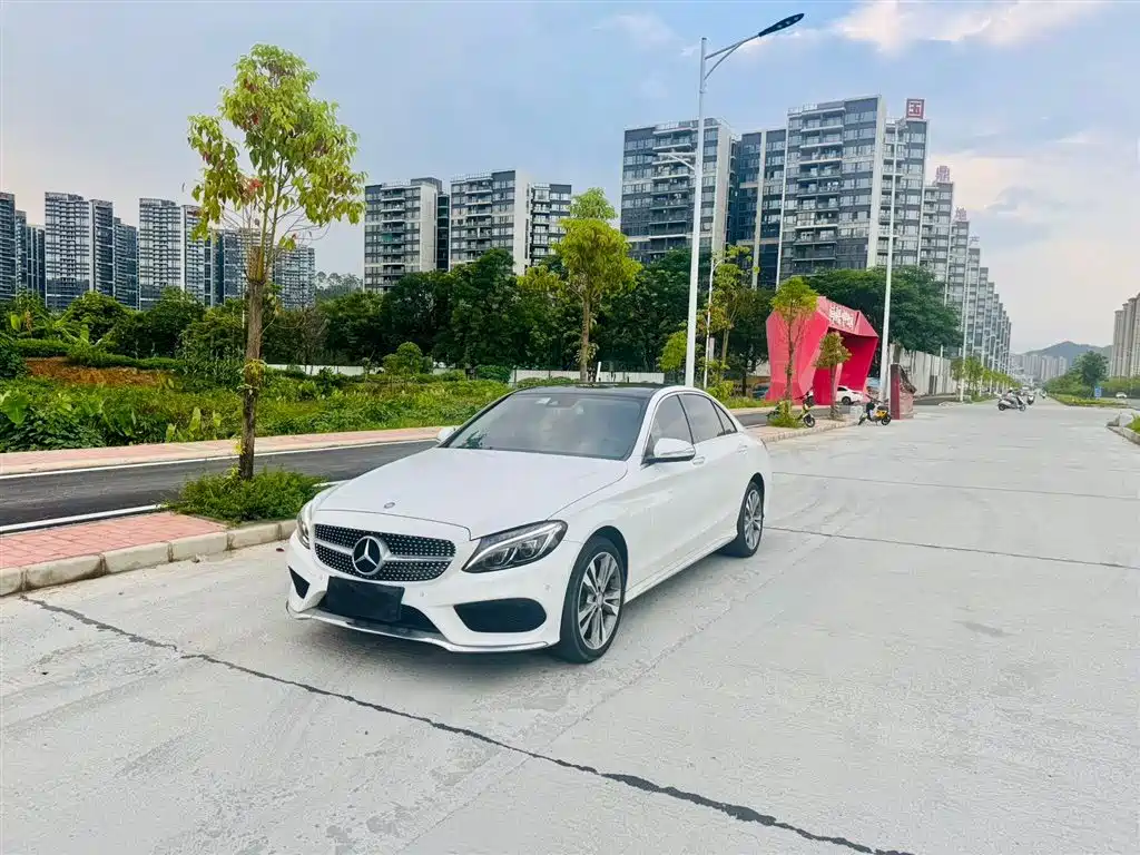 Mercedes-Benz C-Class 2017