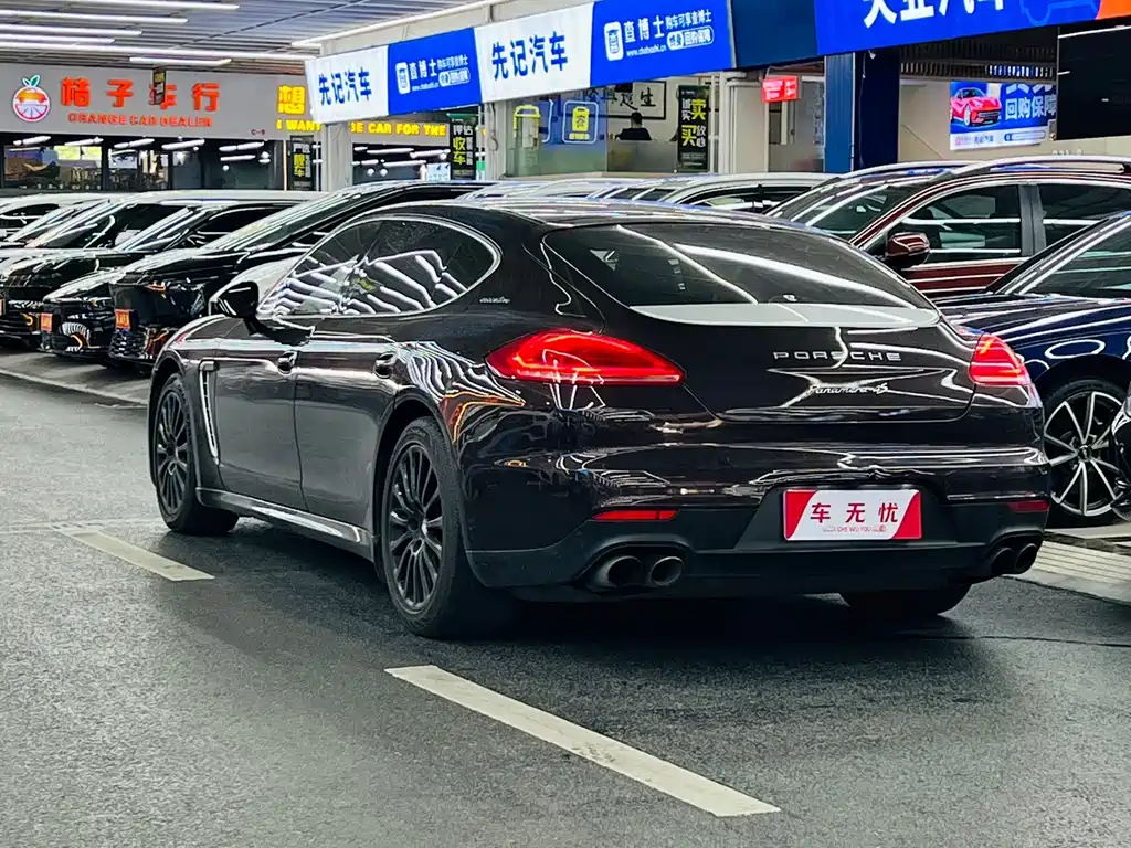 Porsche Panamera — миниатюра 4