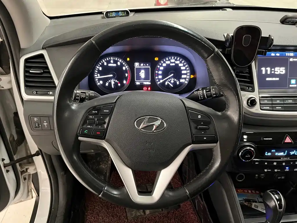 Hyundai Tucson — миниатюра 8