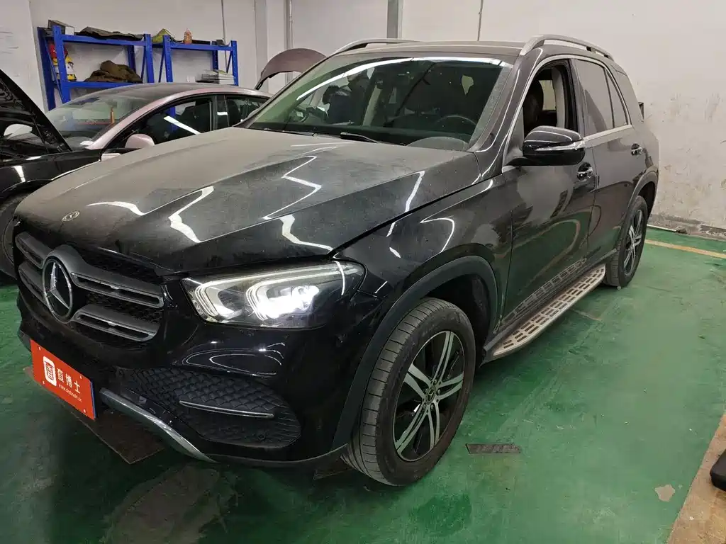 Mercedes-Benz GLE 2021