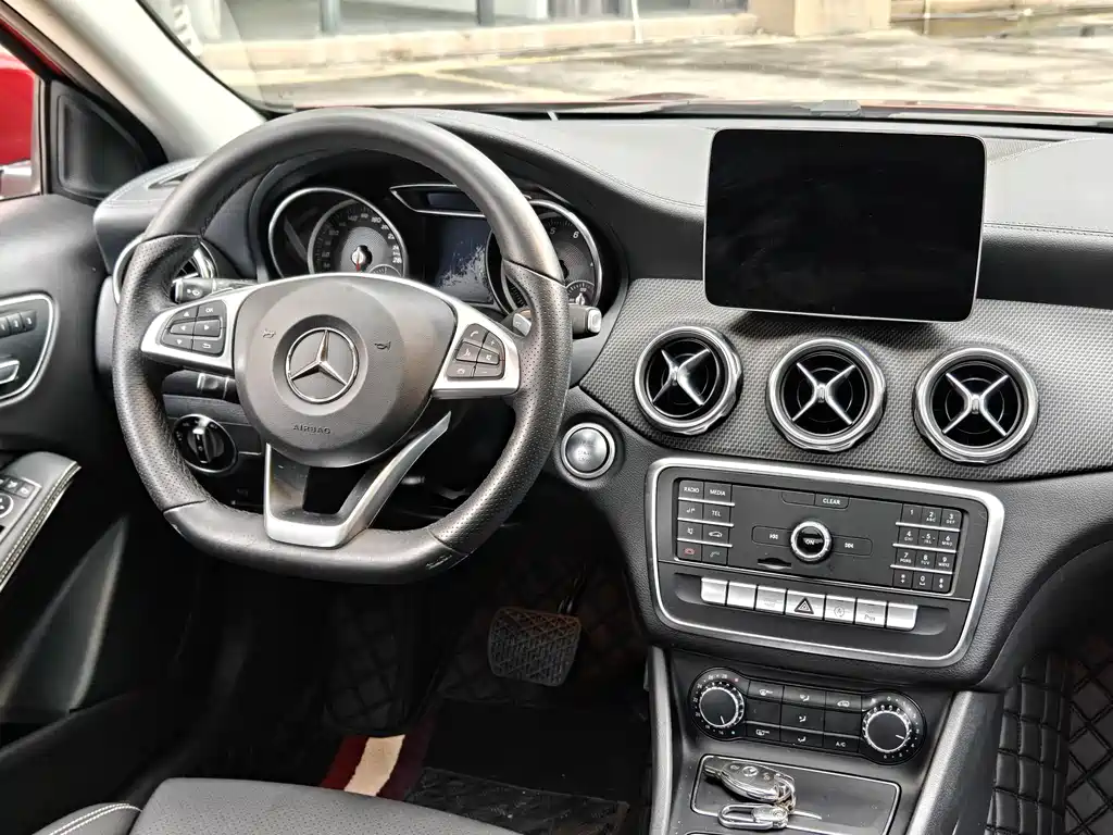Mercedes-Benz GLA GLA 200 Fashion Type, фото 10