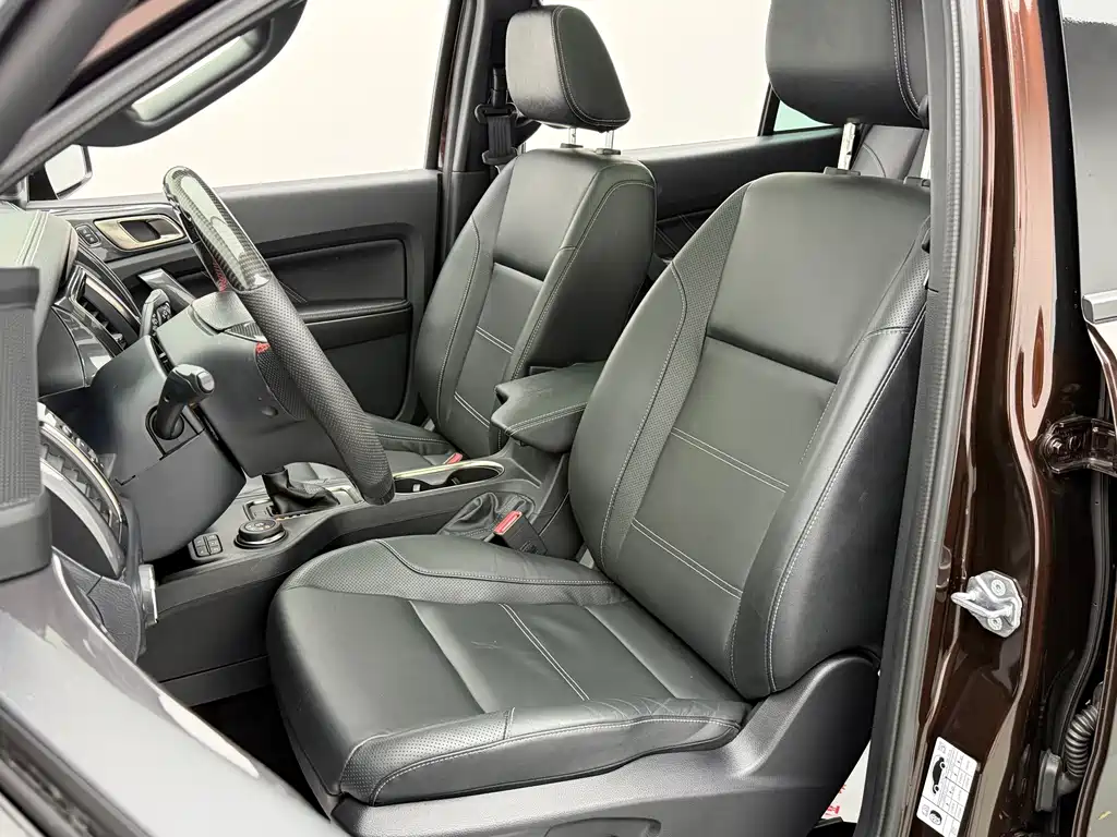 Ford Everest — миниатюра 13