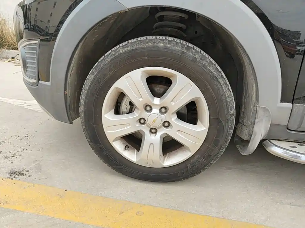 Chevrolet Captiva — миниатюра 23