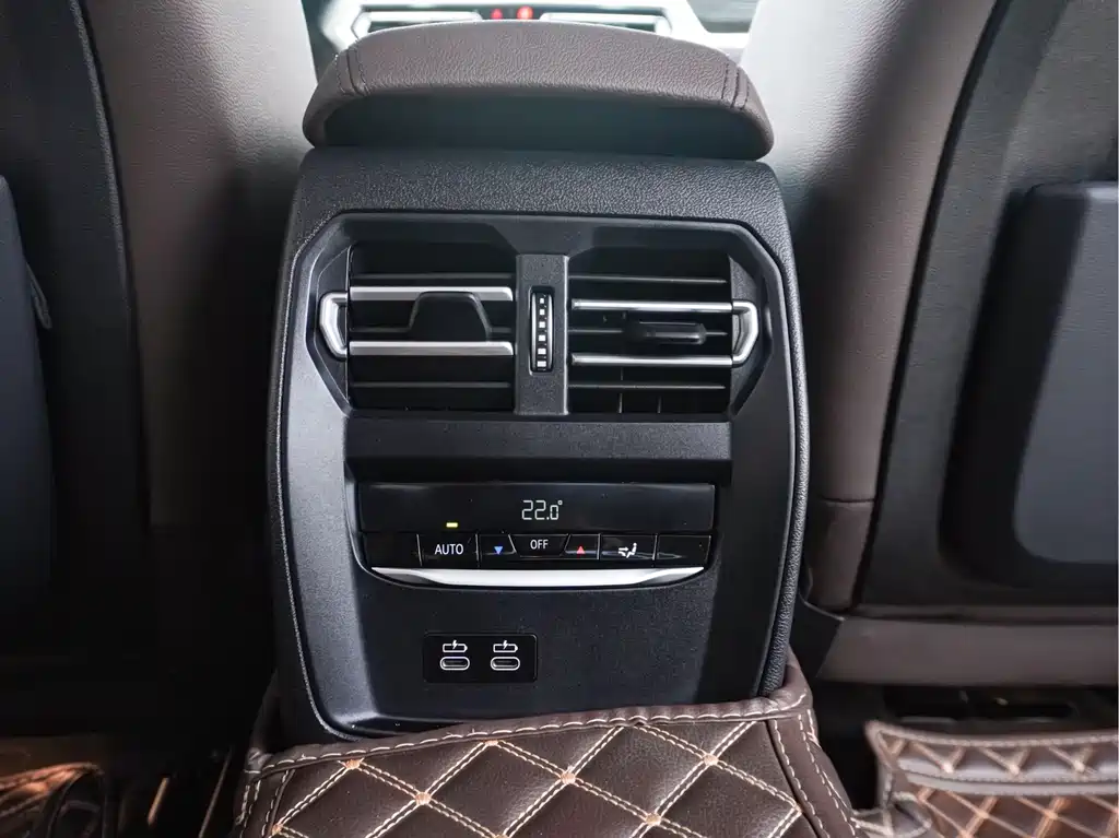 BMW 3 Series — миниатюра 19