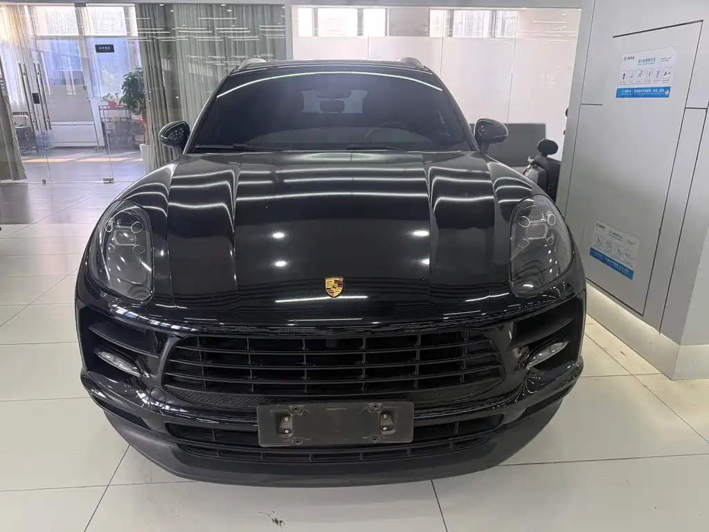 Porsche Macan — миниатюра 2