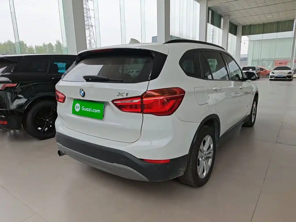 BMW X1 — миниатюра 7