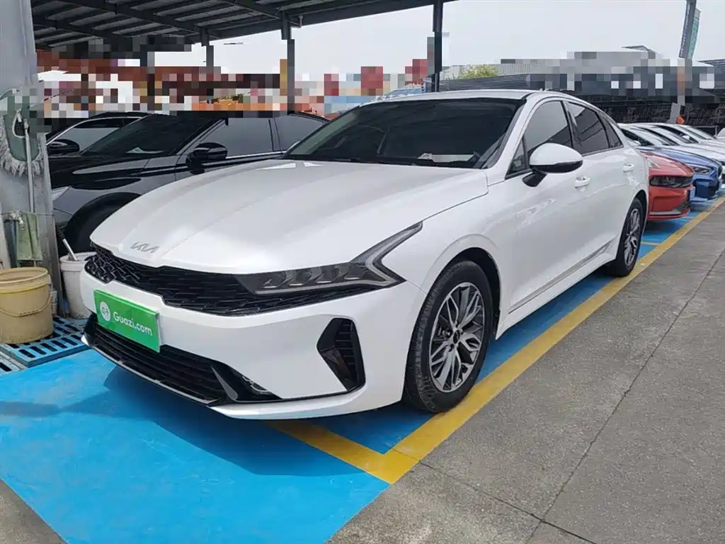 Kia K5 2023