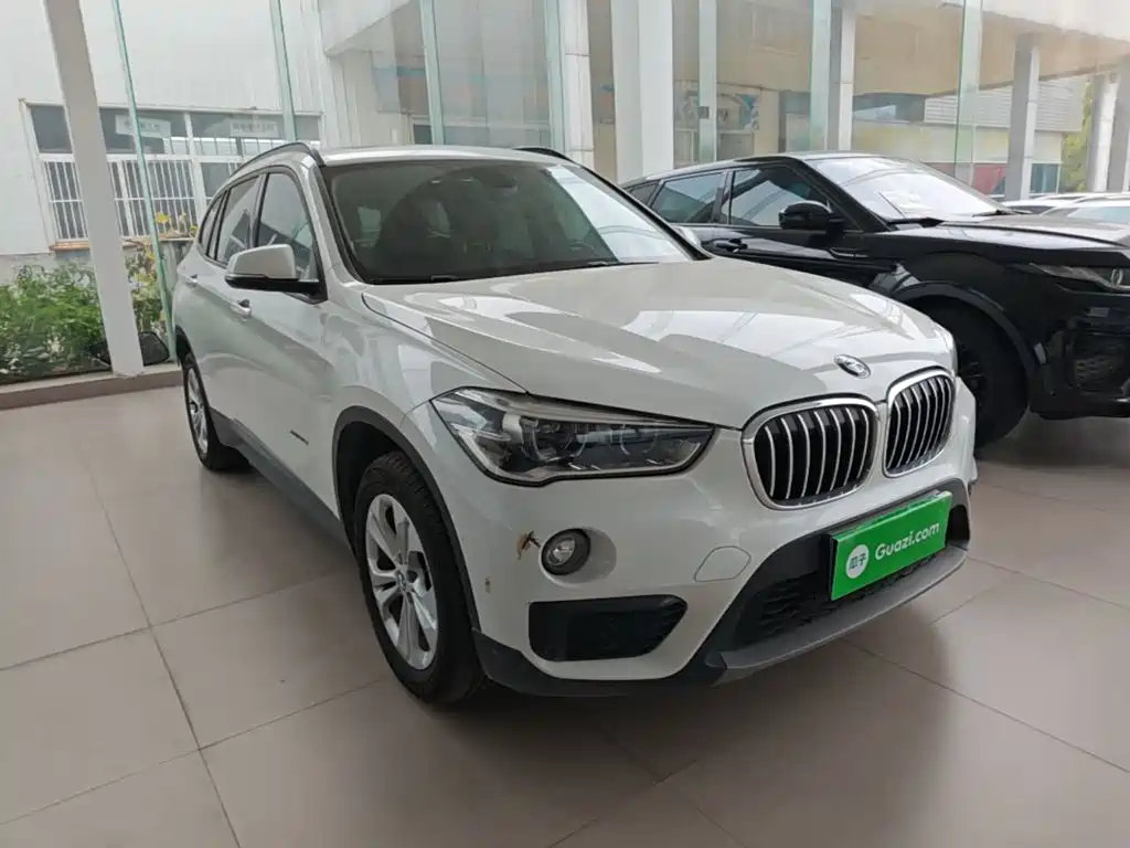 BMW X1 — миниатюра 4