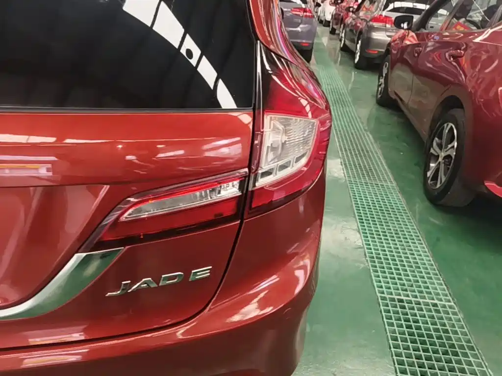 Honda Jade — миниатюра 8