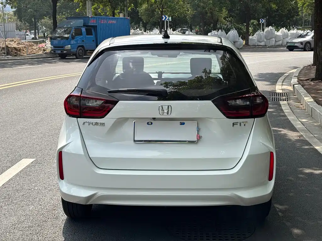 Honda Fit — миниатюра 29