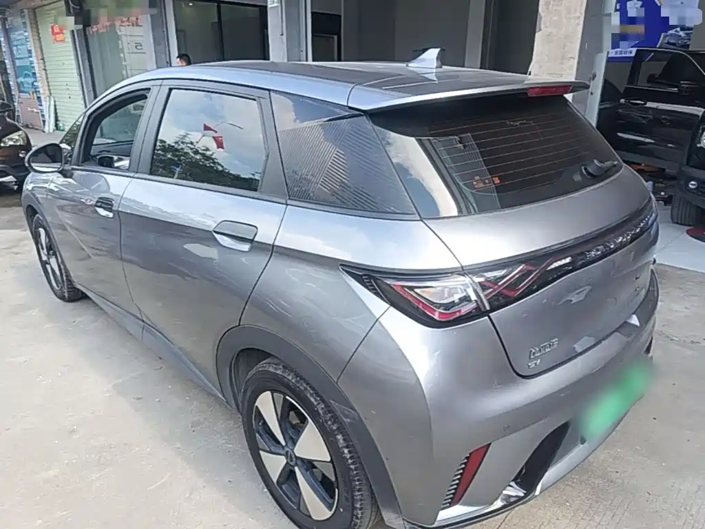BYD Dolphin — миниатюра 5