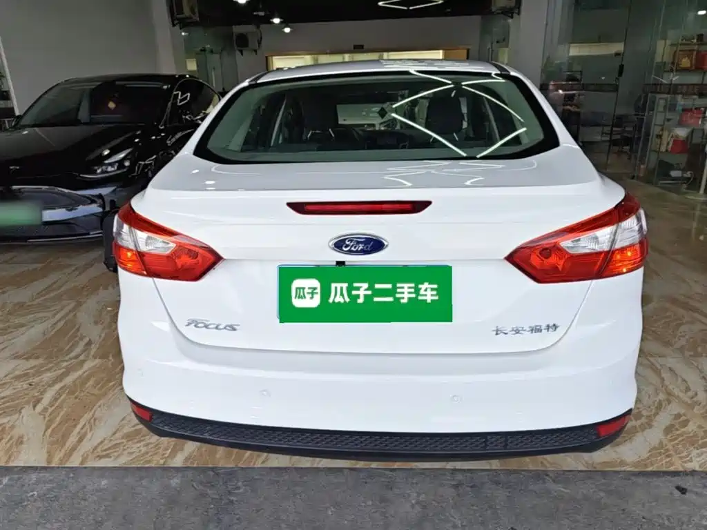 Ford Focus — миниатюра 6