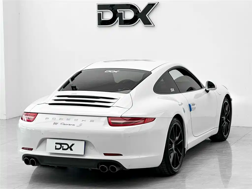 Porsche 911 2012 Carrera S 3.8L