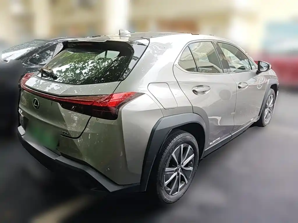 Lexus UX New Energy — миниатюра 10