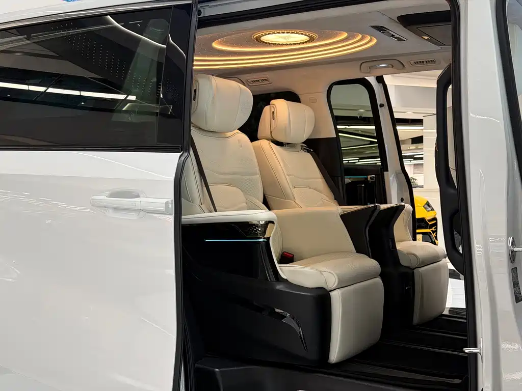 GAC Motor Trumpchi E9 — миниатюра 17
