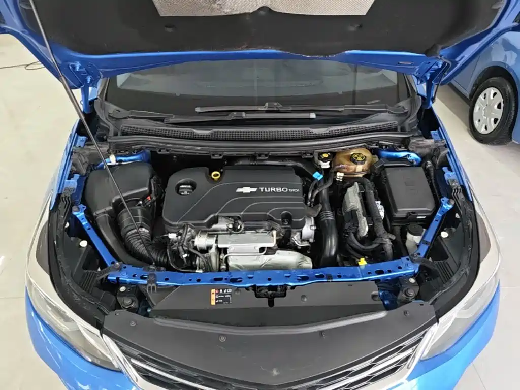 Chevrolet Cruze — миниатюра 20