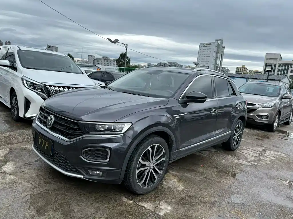 Volkswagen T-Roc 2019
