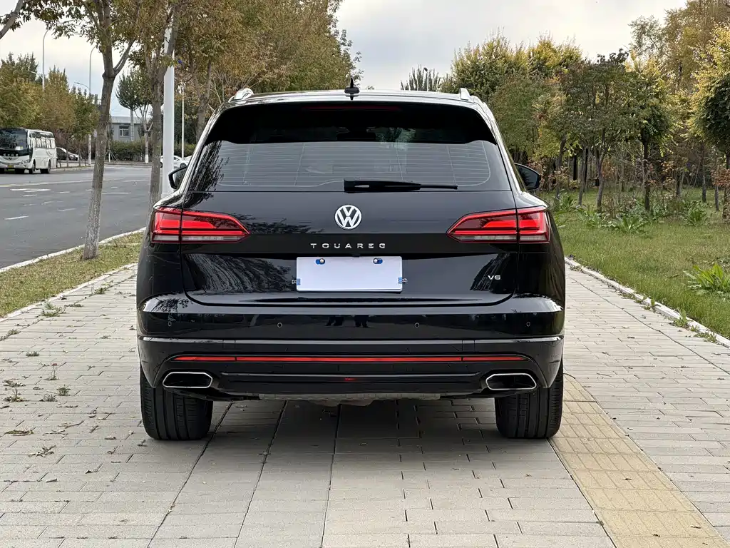 Volkswagen Touareg — миниатюра 5