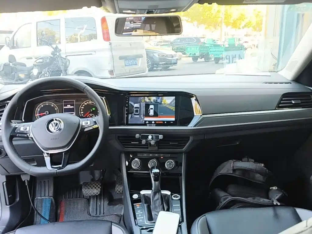 Volkswagen Sagitar — миниатюра 10