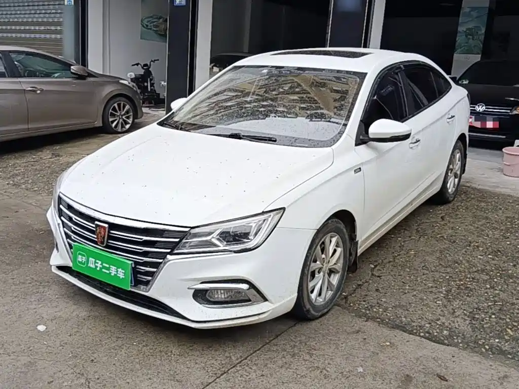 Roewe i5