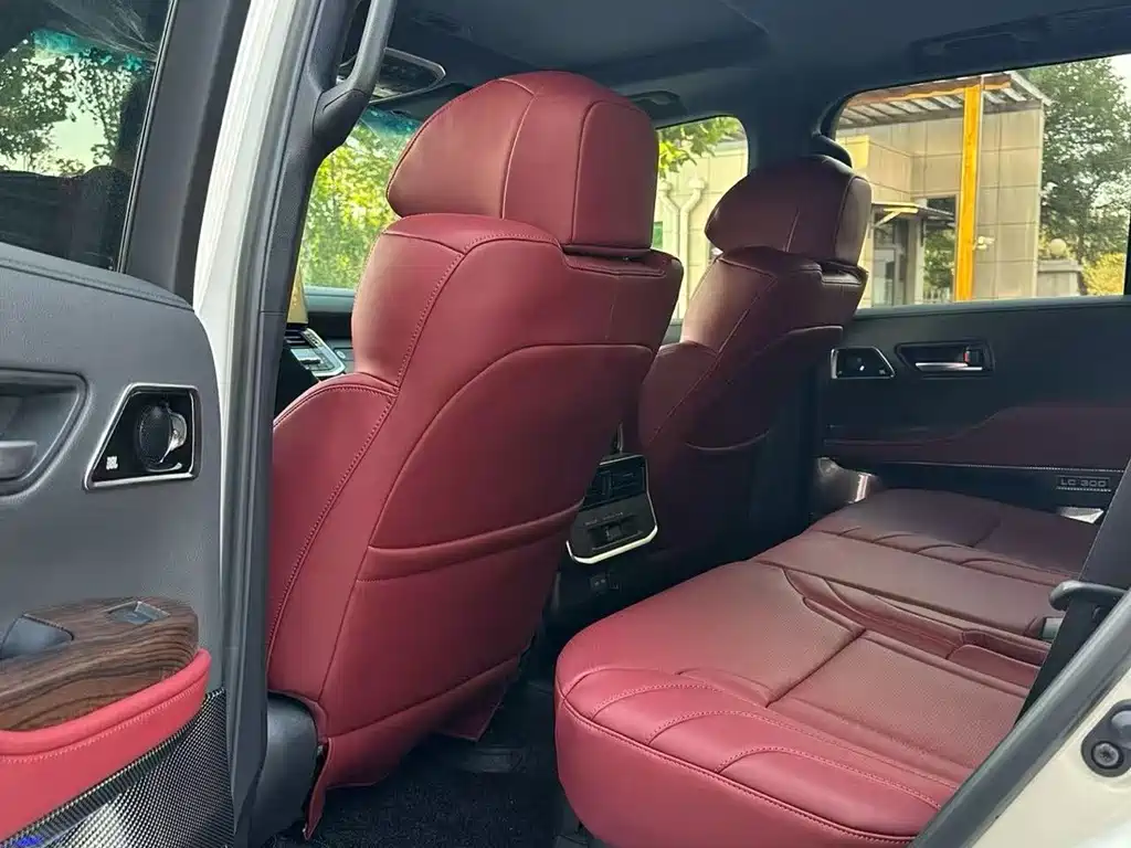 Toyota Land Cruiser — миниатюра 12