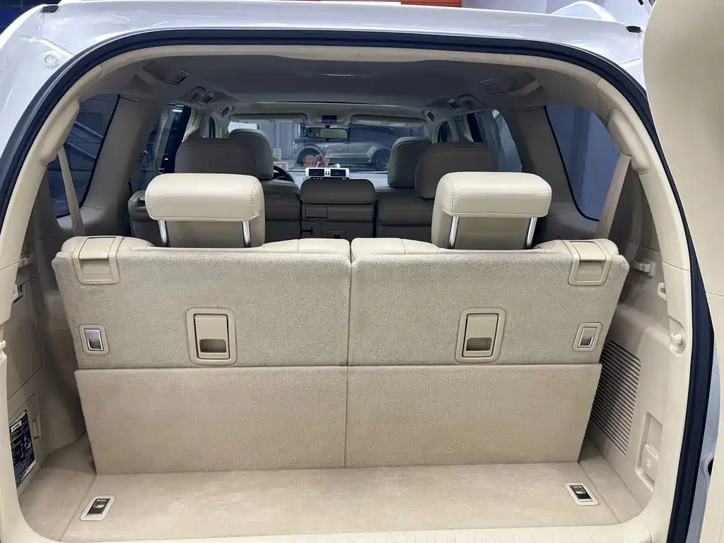 Toyota Prado (Import) — миниатюра 9