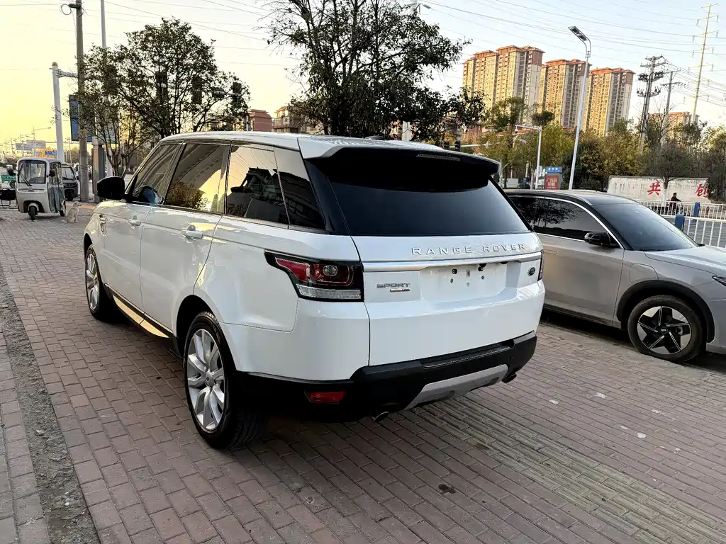 Land Rover Range Rover Sport 2015 3.0 SDV6 HSE