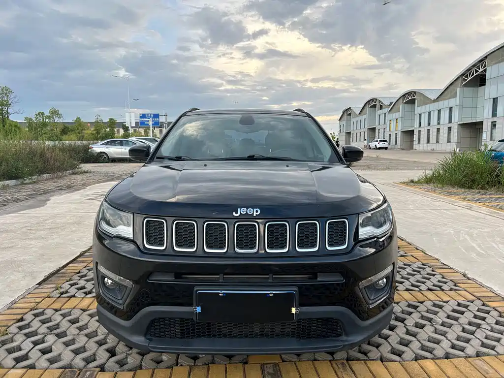 JEEP GUIDE
