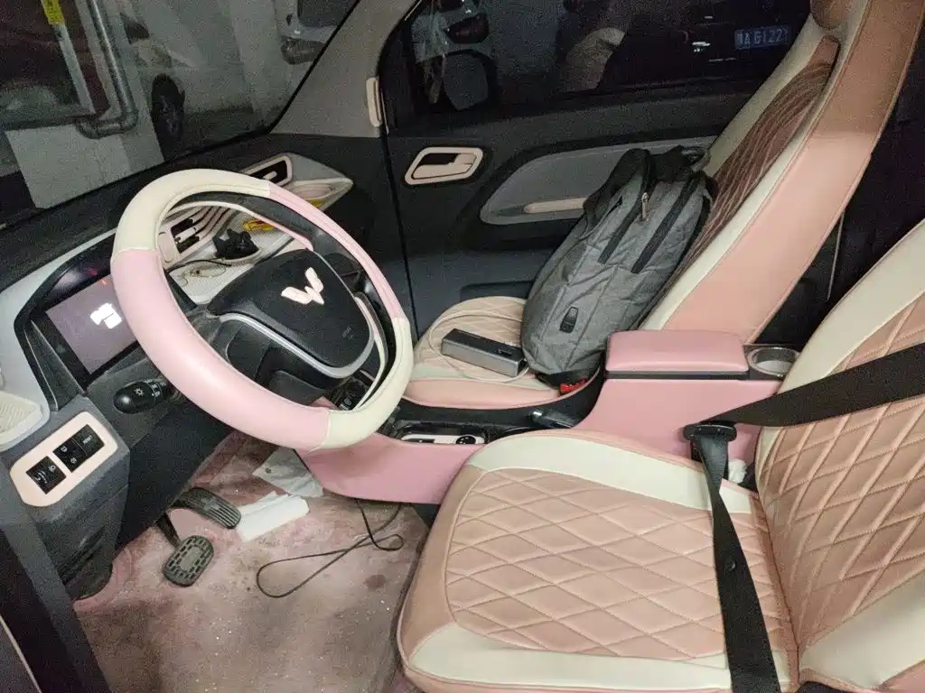 Wuling MINIEV — миниатюра 11