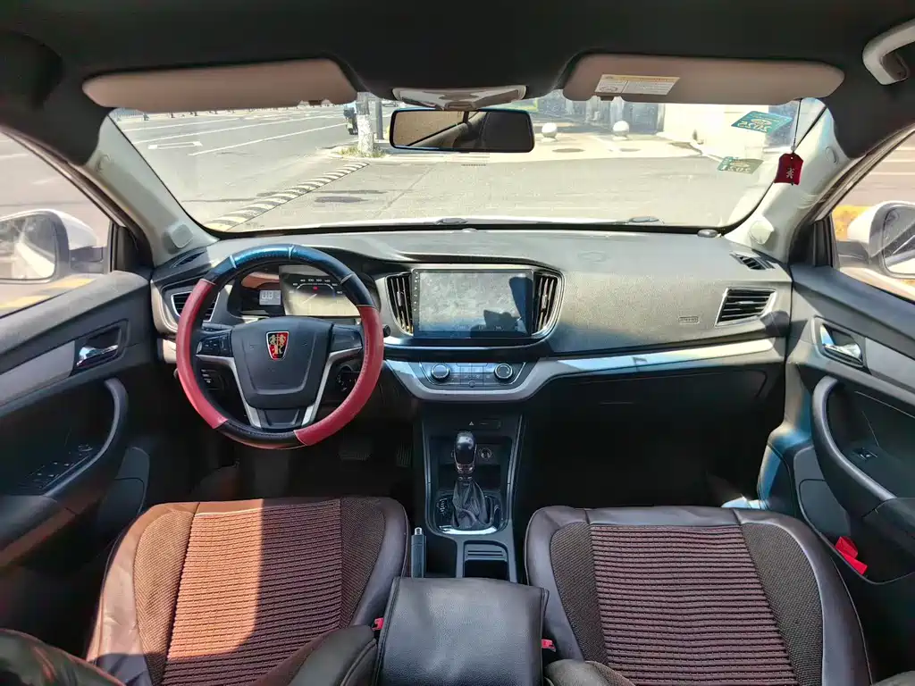 Roewe 360 — миниатюра 5