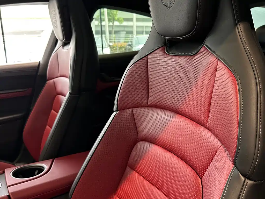 Porsche Taycan 2026 Taycan 4