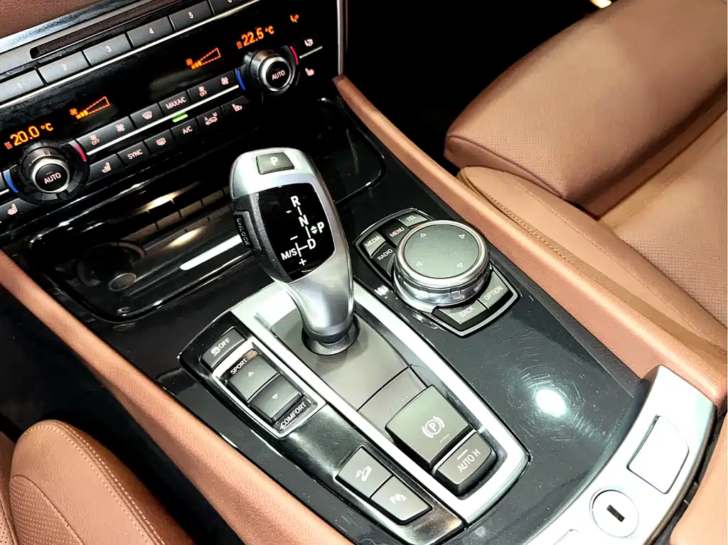 BMW 5 Series GT 5 GT 2014 535i xDrive