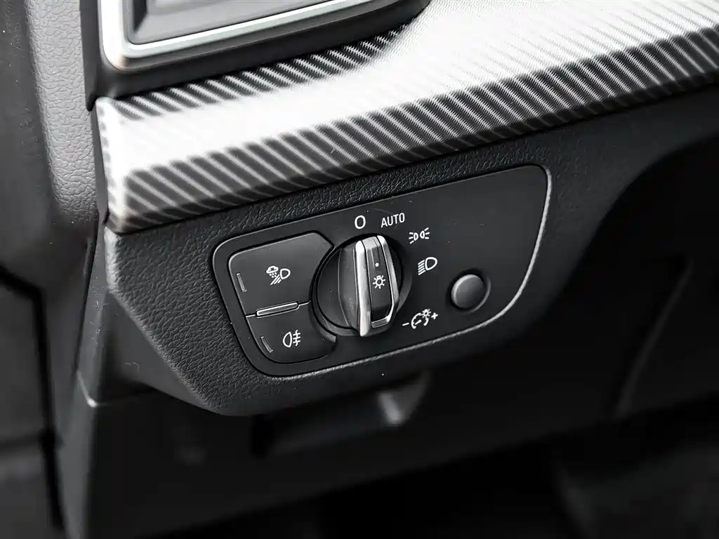 Audi Q5L 2018 45 TFSI Premium Fashion VI