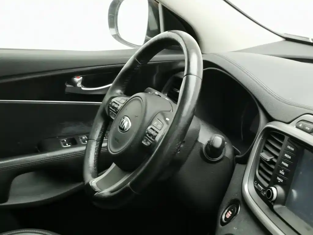 Kia Sorento — миниатюра 22
