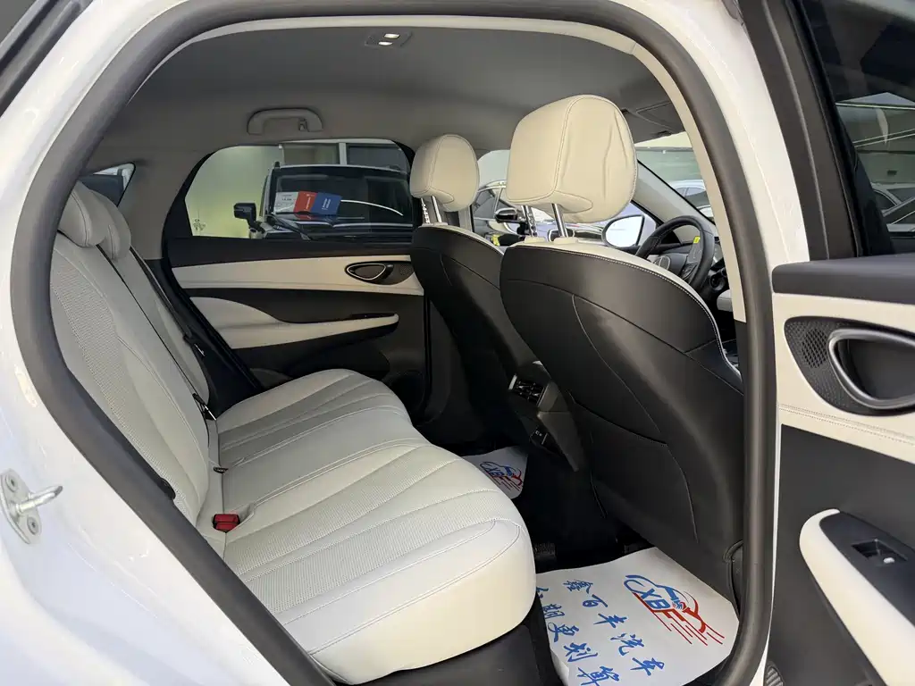 BYD Seal 05 DM-i — миниатюра 7